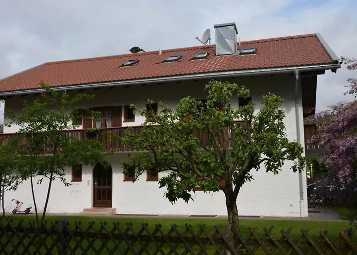 Bergidyll Apartment *